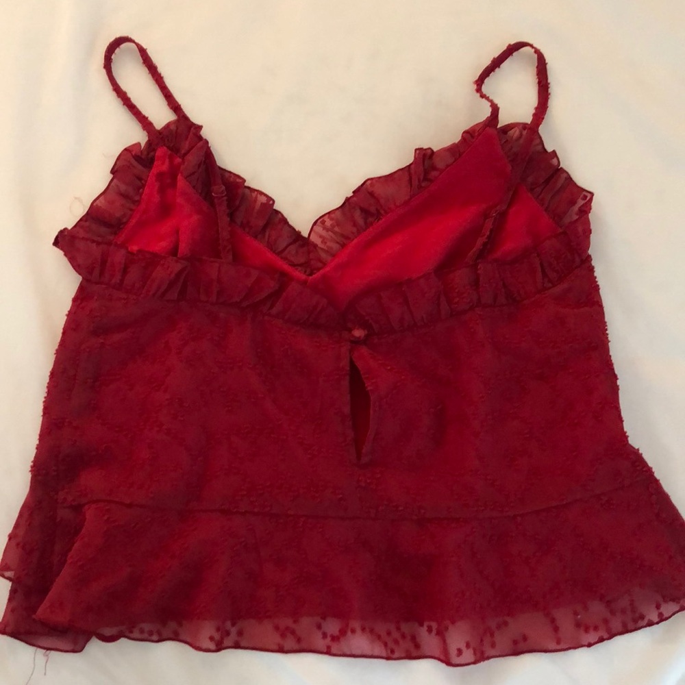 Red ruffle tank - Picture 2 of 3